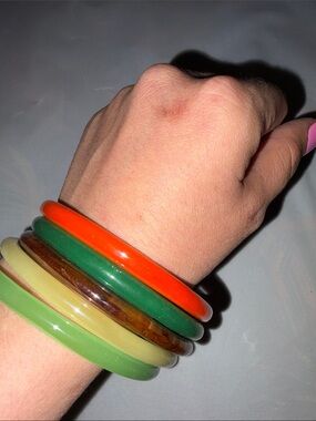 Colorful Stackable Resin Bangle Set - Orange, Green, Yellow, Brown